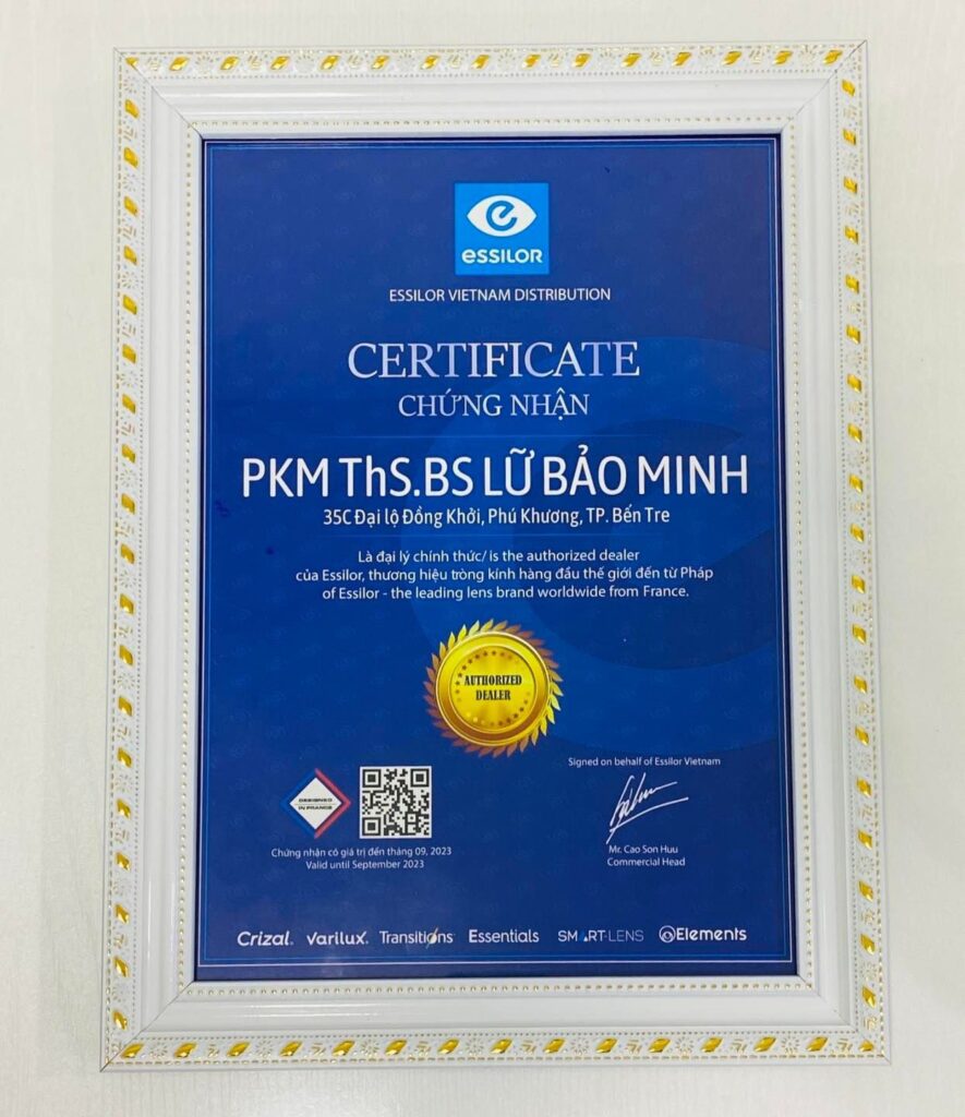 Tròng kính Essilor Pháp chính hãng tại Bến Tre
