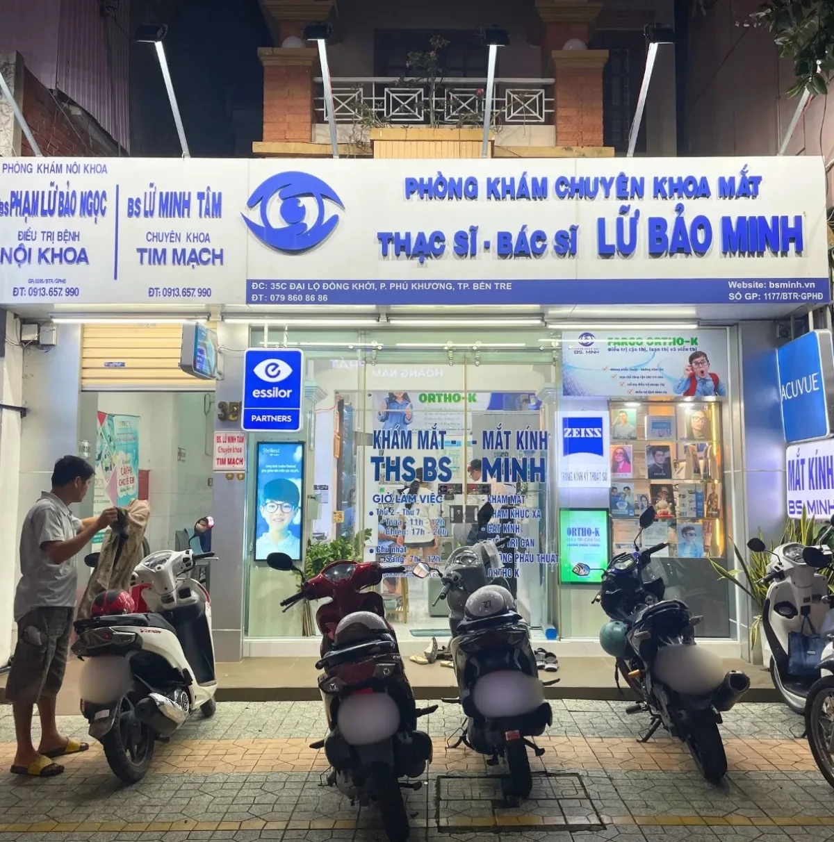 Không gian Phòng khám mắt BS Minh Bến Tre