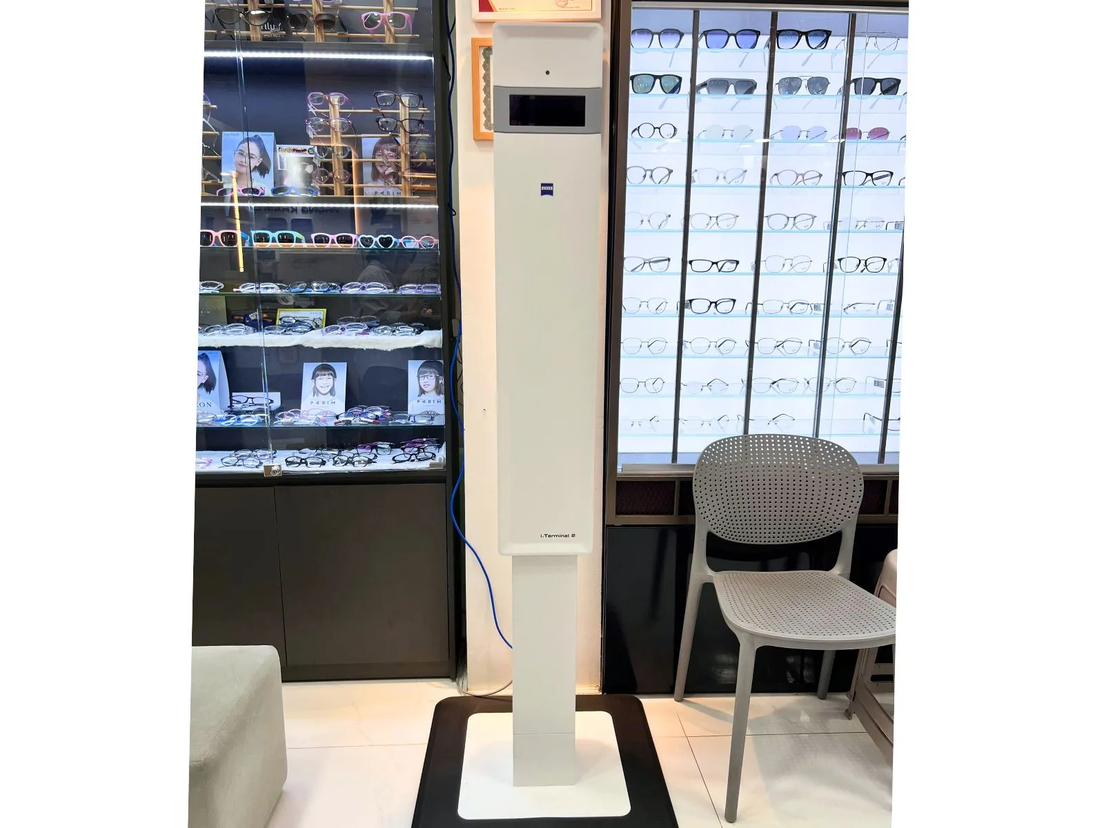 Máy chấm tâm iTerminal 2 tại Mắt kính BS Minh Bến Tre