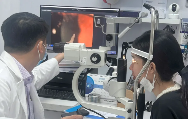 Khám mắt cho người dùng máy tính
