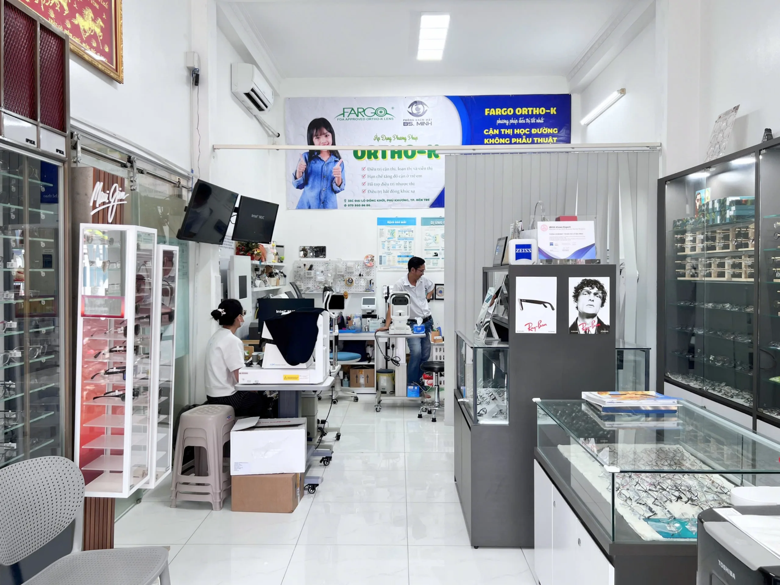 Khám mắt ngoài giờ Bến Tre