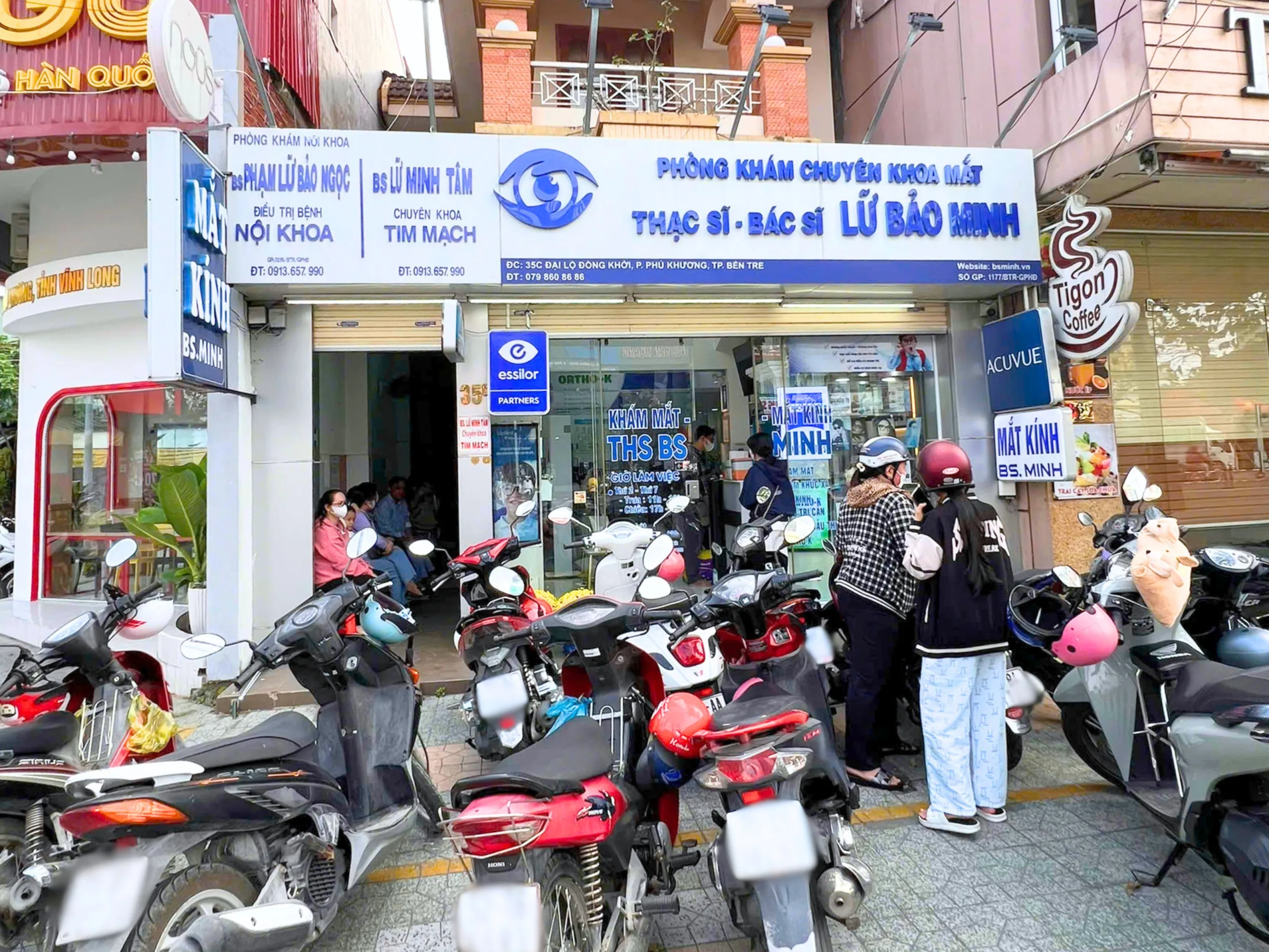 Phòng khám mắt Bến Tre