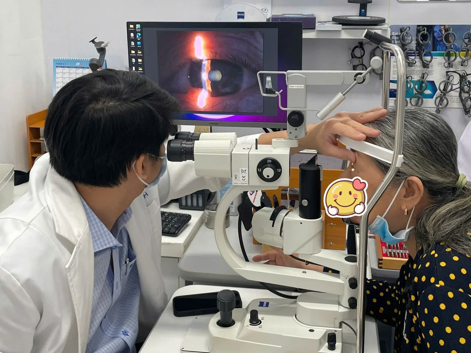 Tư vấn cườm khô cho người lớn tuổi